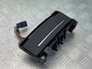 Накладка розетки 4G0919565 Audi A6