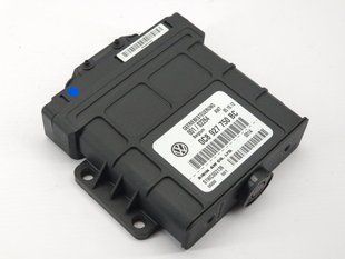 Блок керування АКПП 0C8927750BC Volkswagen Touareg