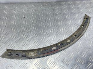 Расширитель зедней колёсной арки задний правый 4M0853818A Audi Q7 Audi Q7