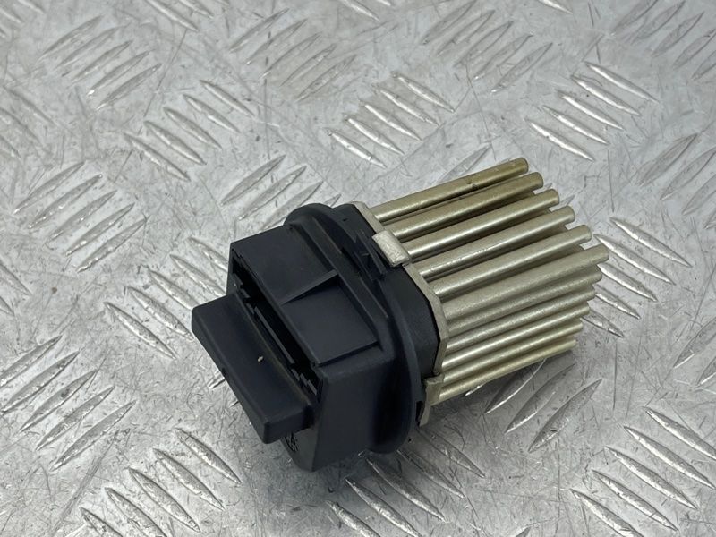 Резистор печки 30767040 Volvo XC60