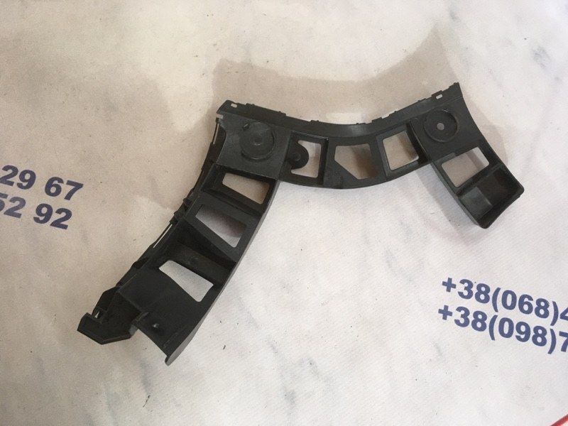 Направляюча / кріплення / кронштейн бампера 5N0807393B Volkswagen Tiguan