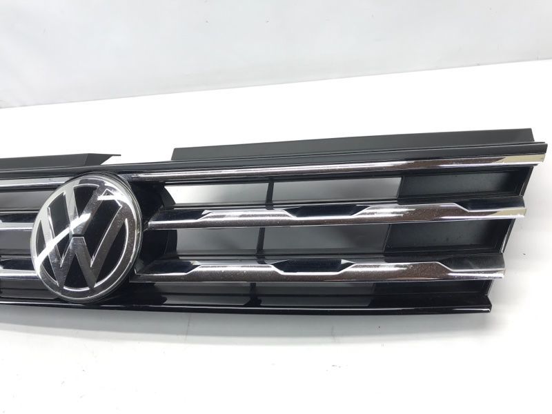 Решітка радіатора 5NG853651AZLL Volkswagen Tiguan