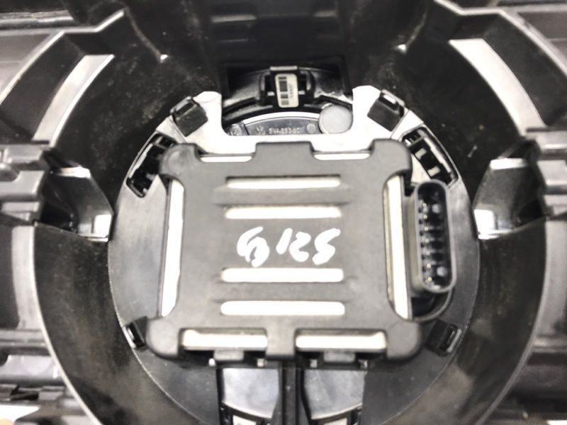 Решітка радіатора 5NG853651AZLL Volkswagen Tiguan