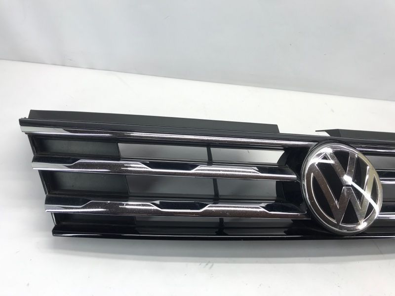 Решітка радіатора 5NG853651AZLL Volkswagen Tiguan