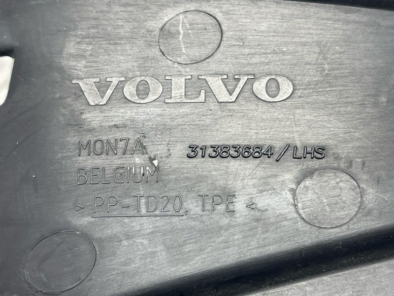 Воздуховод 31383684 Volvo XC60