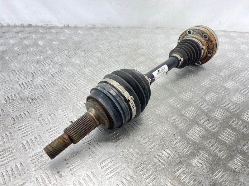 Піввісь 7P0407271C Volkswagen Touareg