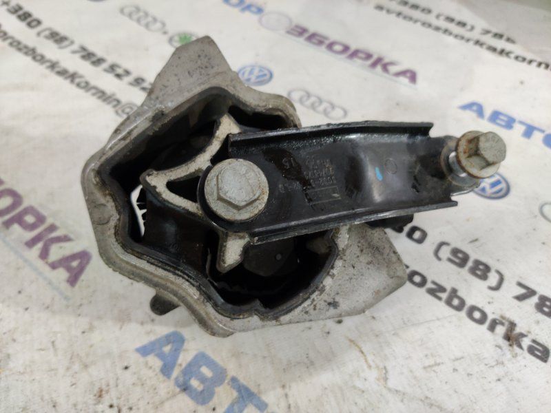 Опора / подушка двигуна 6G926P082LB Volvo XC60