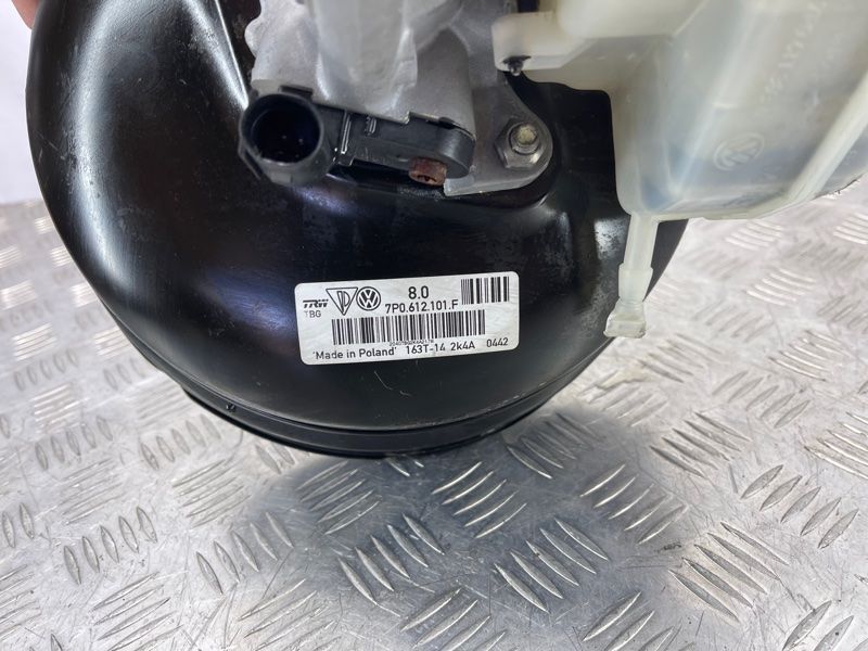Вакуумний підсилювач гальм 7P0612105B Volkswagen Touareg