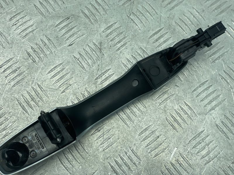 Ручка дверей (keyless) зовнішня 39842721 Volvo XC90