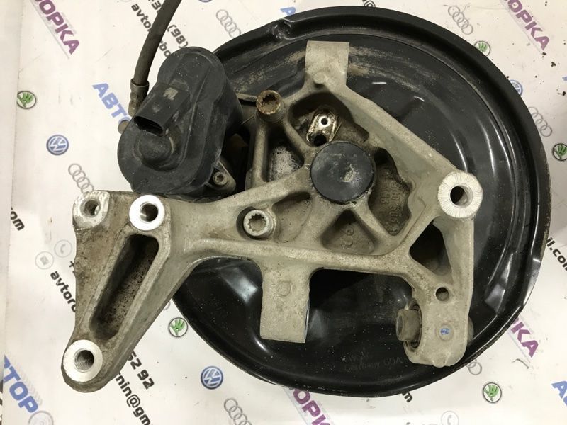 Поворотний кулак / цапфа 3C0505436F Volkswagen CC