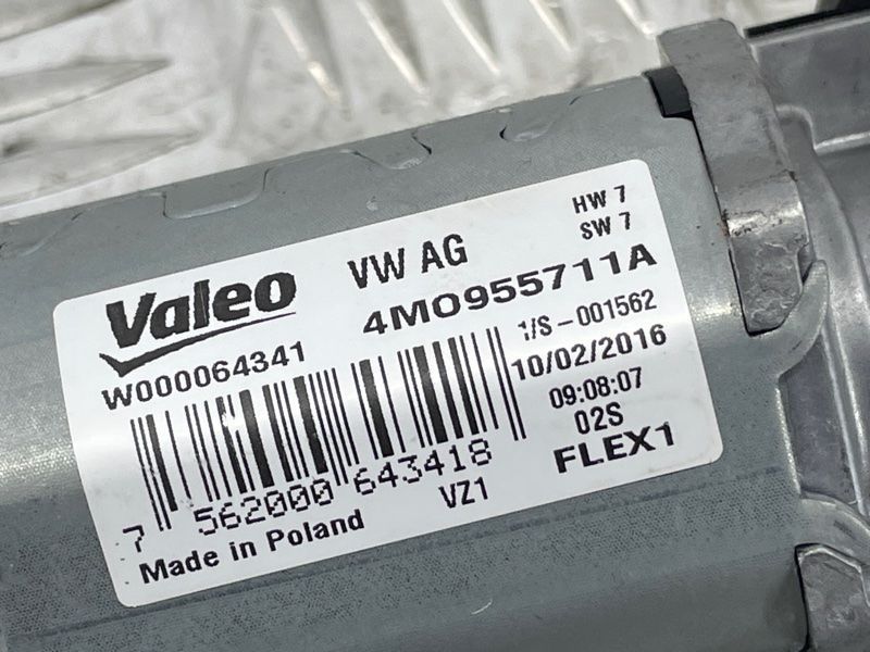 Мотор склоочисника 4M0955711A Audi Q7