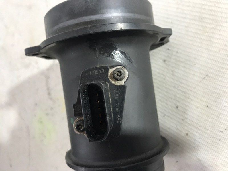 Датчик масового потоку повітря (MAF) 059906461K Volkswagen Touareg