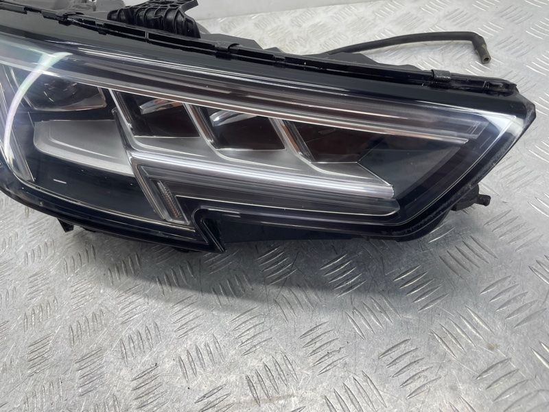 Фара FULL LED MATRIX 8W0941036 Audi A4 Allroad