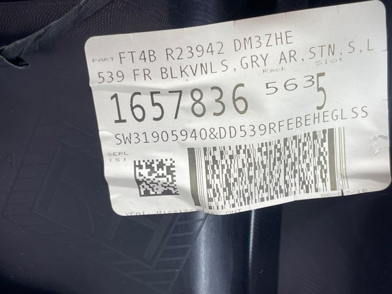 Обшивка дверей Ford Edge