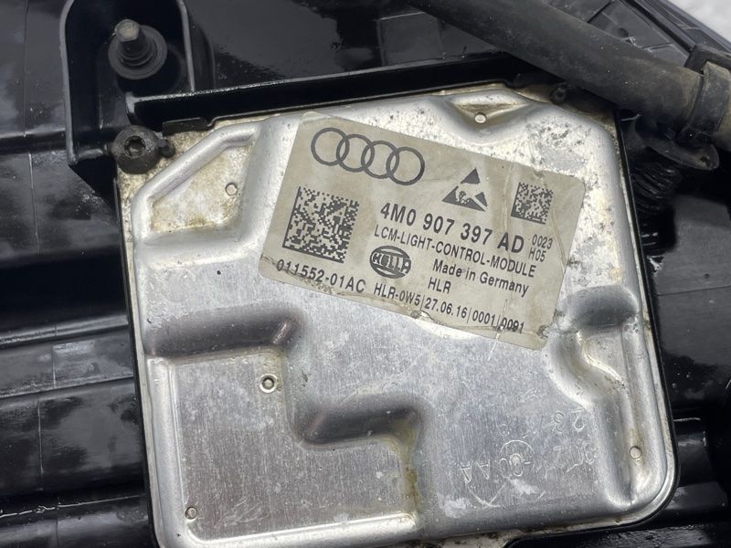 Фара FULL LED MATRIX 8W0941036 Audi A4 Allroad