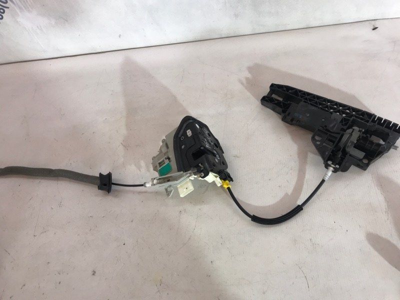 Замок двери 8J1837016F Audi A6