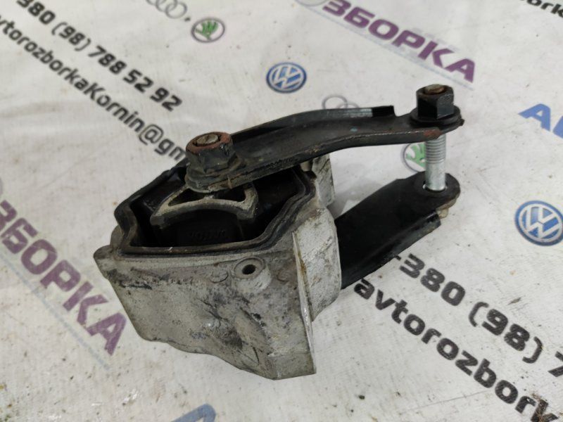Опора / подушка двигуна 6G926P082LB Volvo XC60