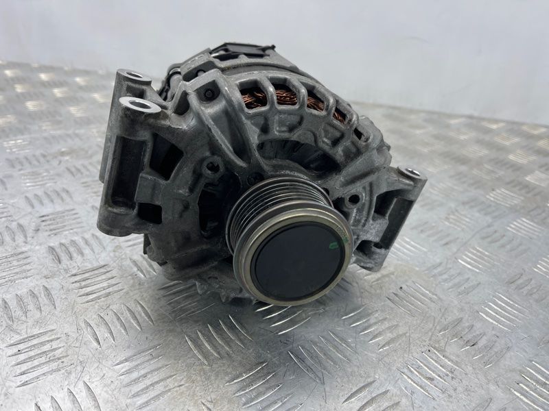 Генератор 06K903023D Volkswagen Tiguan