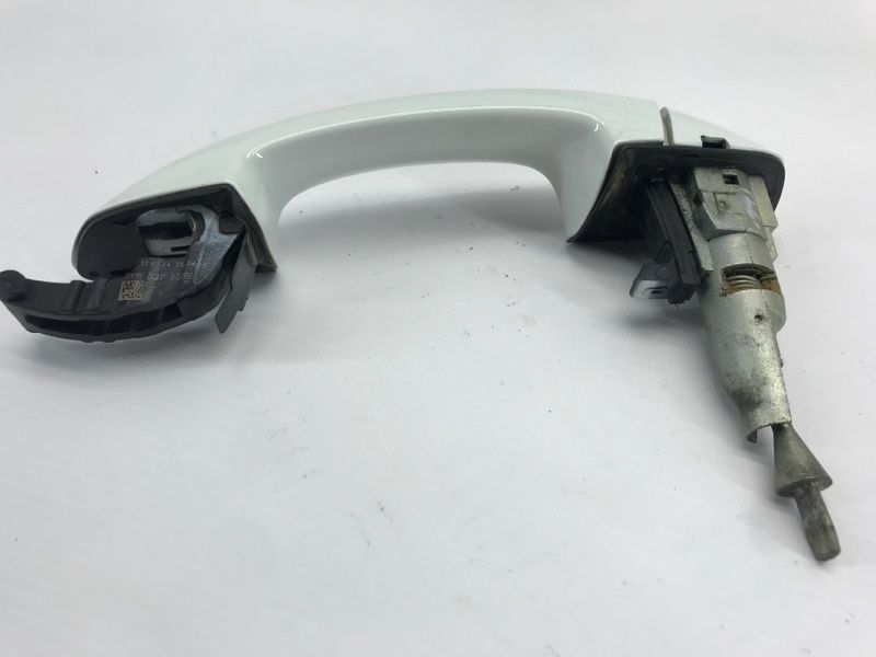 Ручка дверей зовнішня 7P6837205E Volkswagen Touareg