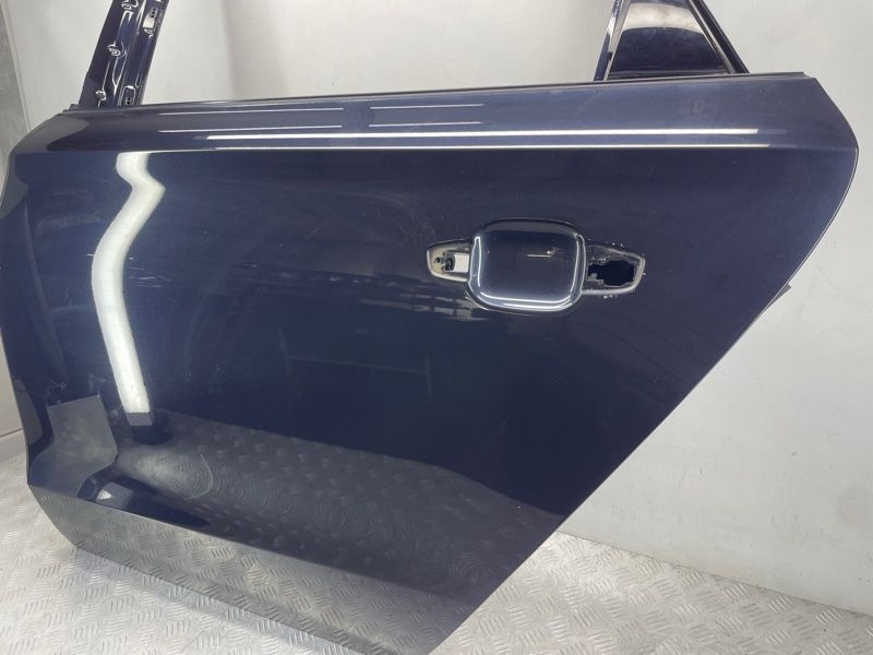 Дверь 4H4833051D Audi A8