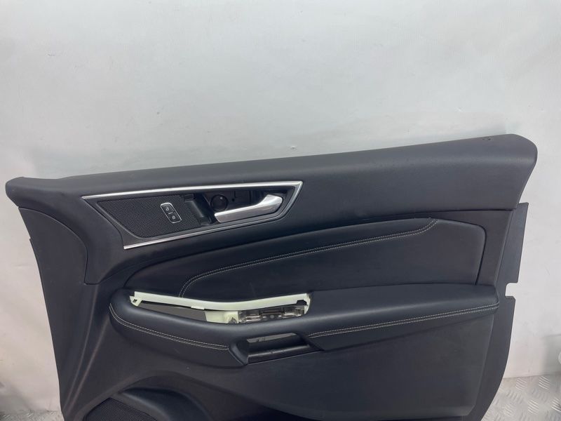 Обшивка дверей Ford Edge