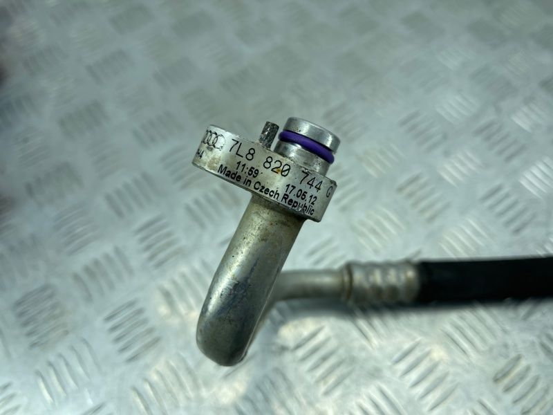Шланг кондиціонера 7L8820744G Audi Q7