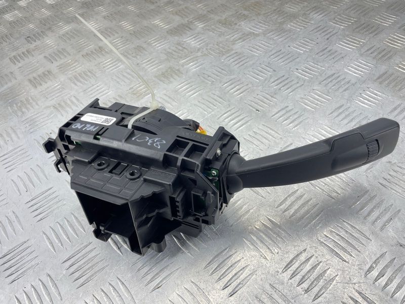Блок підкермових перемикачів 31456030 Volvo XC60
