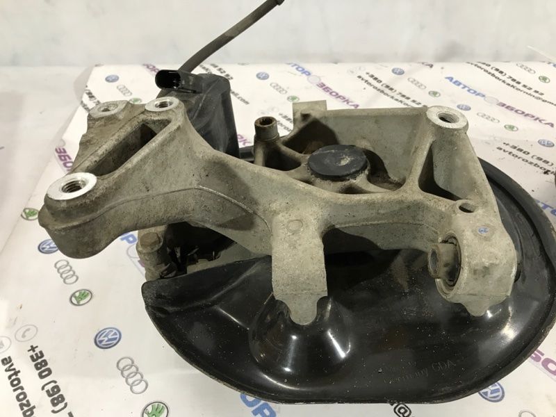 Поворотний кулак / цапфа 3C0505436F Volkswagen CC