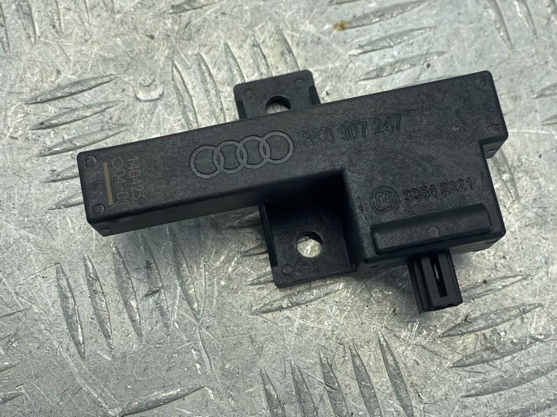 Aнтена системи безключового доступу 8K0907207 Audi Q5