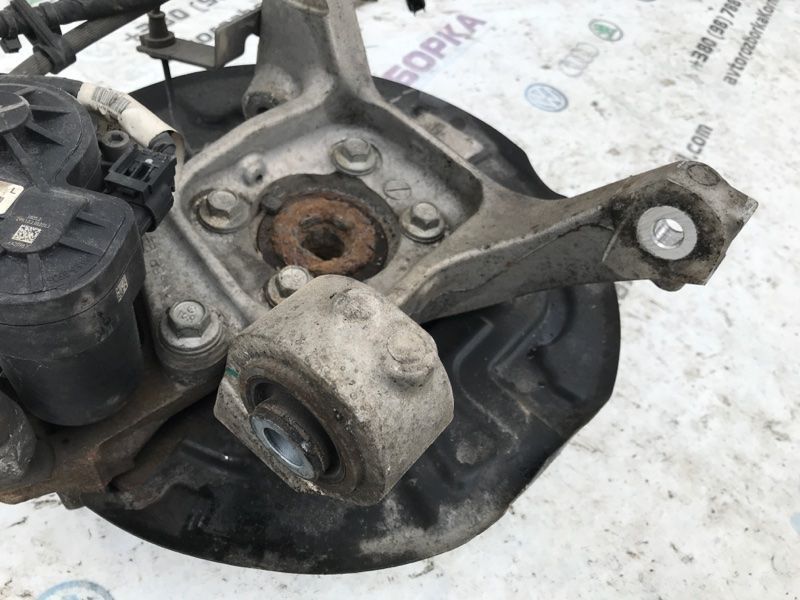 Поворотный кулак / Цапфа DG9C5B759 Ford Fusion