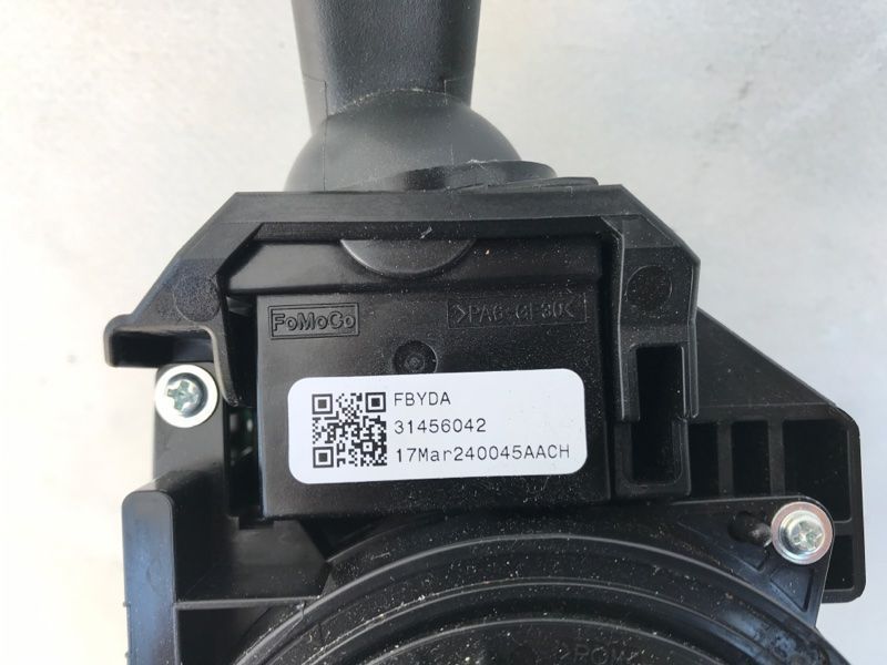 Блок подрулевых переключателей 31481765 Volvo XC60