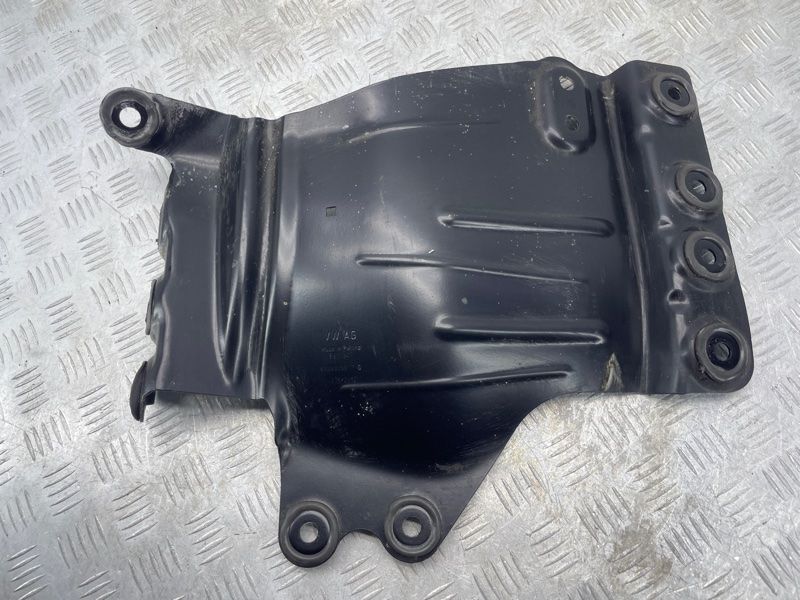 Крышка 4M0803597G Audi Q7