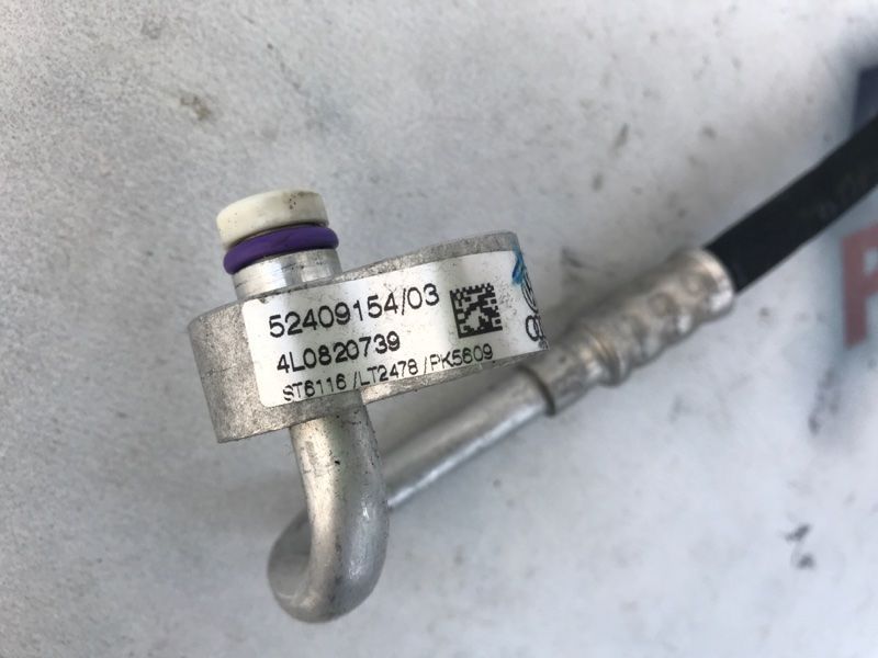 Шланг кондиціонера 4L0820739 Audi Q7