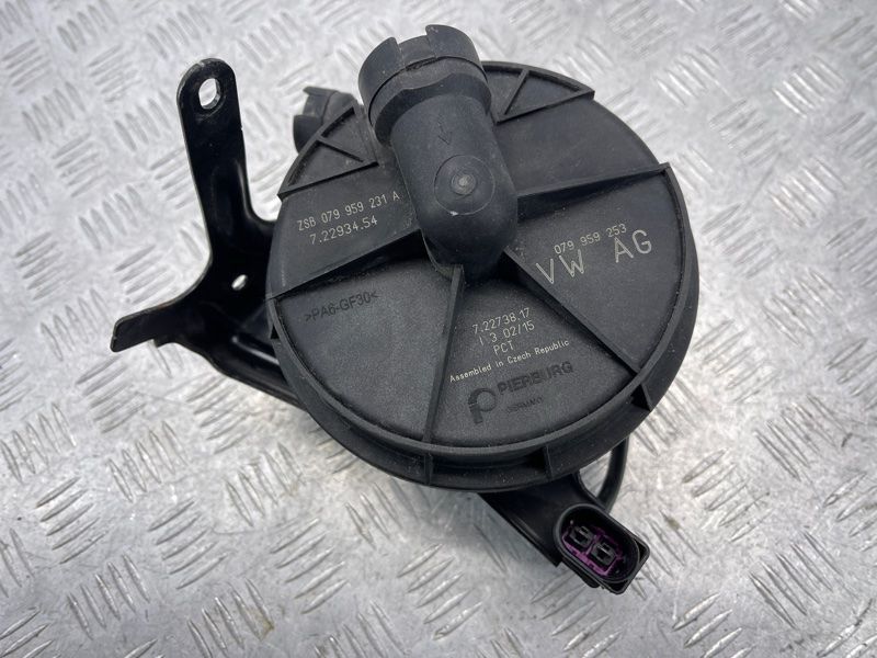 Насос вторинного повітря 079959231A Audi Q5