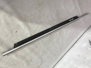 Молдинг дверей 4L0853283E Audi Q7