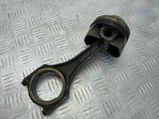 Поршень с шатуном 06E107065DM Audi S4