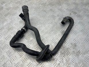 Патрубок системы охлаждения 4G1819350BJ Audi A6