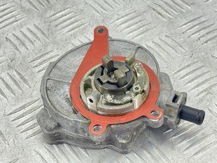 Вакуумный насос 06E145100Q Audi A7