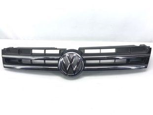 Решітка радіатора 7P6853651AZLL Volkswagen Touareg