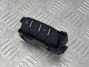 Блок кнопок пам'яті сидінь Audi A6