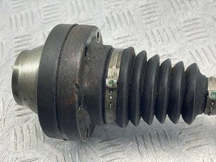 Піввісь 7P0407271C Volkswagen Touareg