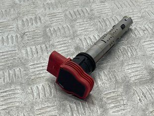 Котушка запалювання 06E905115E Audi Q7