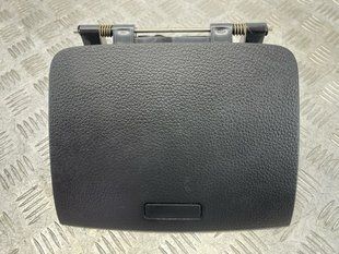 Бардачок / ящик для речей 7P6857922G81U Volkswagen Touareg