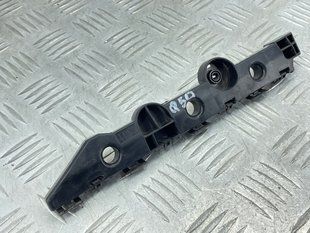 Кронштейн заднього бампера нижній 852204GA0A Infiniti Q50