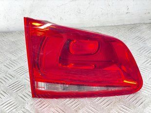 Стоп / ліхтар внутрішній 7P6945093B Volkswagen Touareg
