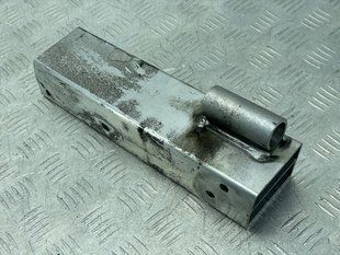 Кронштейн усилителя бампера 8R0807332D Audi Q5
