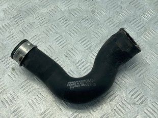 Патрубок интеркулера 4L0145738B Audi Q7