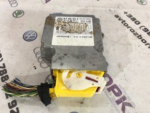 Блок управления подушками безопасности / SRS 4L0959655B Audi Q7