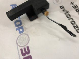 Антена безключового доступу (KESSY) 8K0907247 Audi A4 Allroad Audi A4, Audi A4 Allroad, Audi A5, Audi A6, Audi A7, Audi A8, Audi Q5, Audi RS5, Audi RS7, Audi S4, Audi S5, Audi S6, Audi S7, Audi S8, Audi SQ5