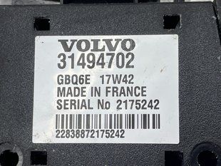 Блок SIM карти 31494702 Volvo XC60 Volvo S60, Volvo S60 Cross Country, Volvo S80, Volvo S90, Volvo V60, Volvo V60 Cross Country, Volvo V90, Volvo V90 Cross Country, Volvo XC40, Volvo XC40 Recharge, Volvo XC60, Volvo XC70, Volvo XC90